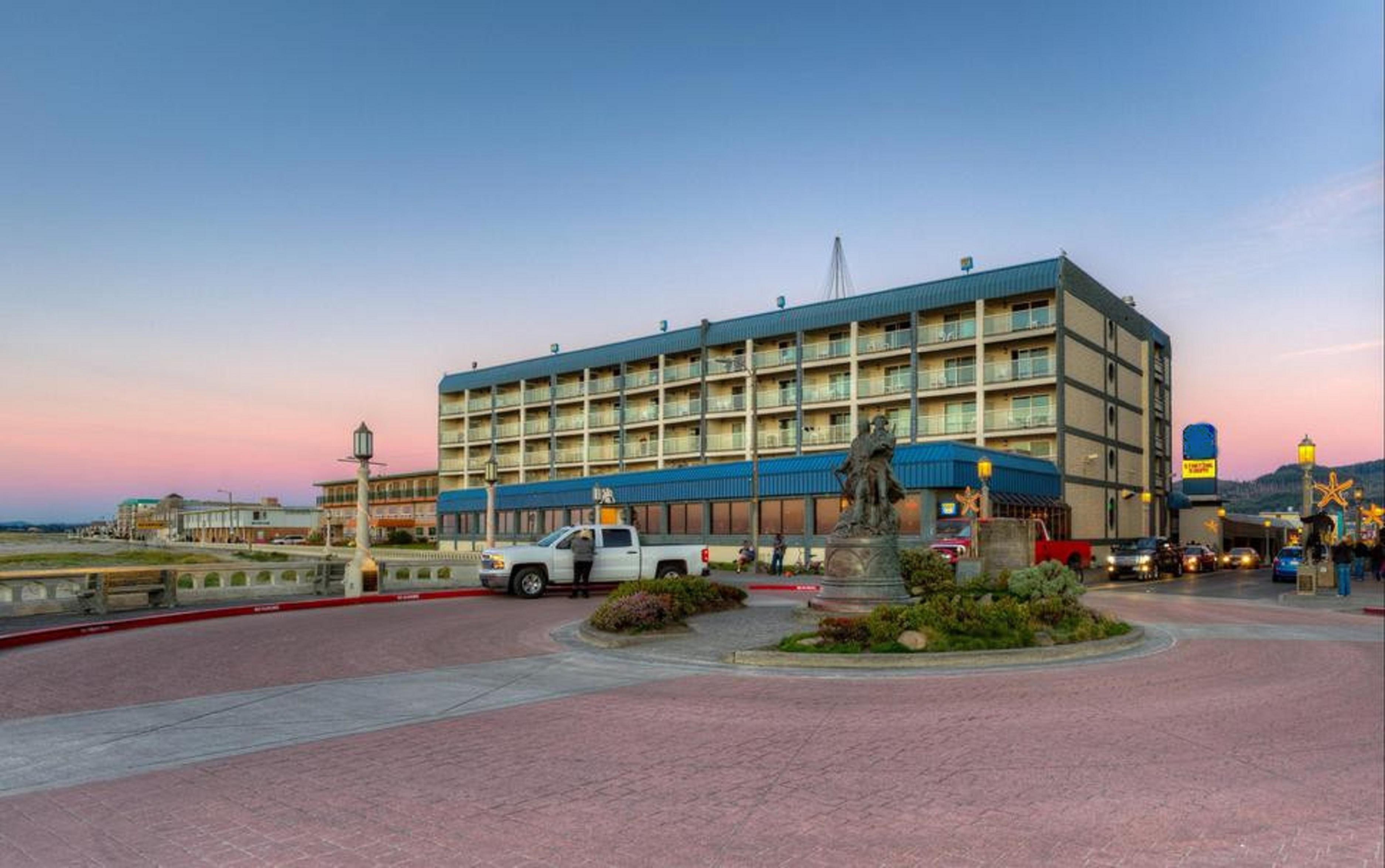 Promenade Inn & Suites Oceanfront 시사이드 외부 사진