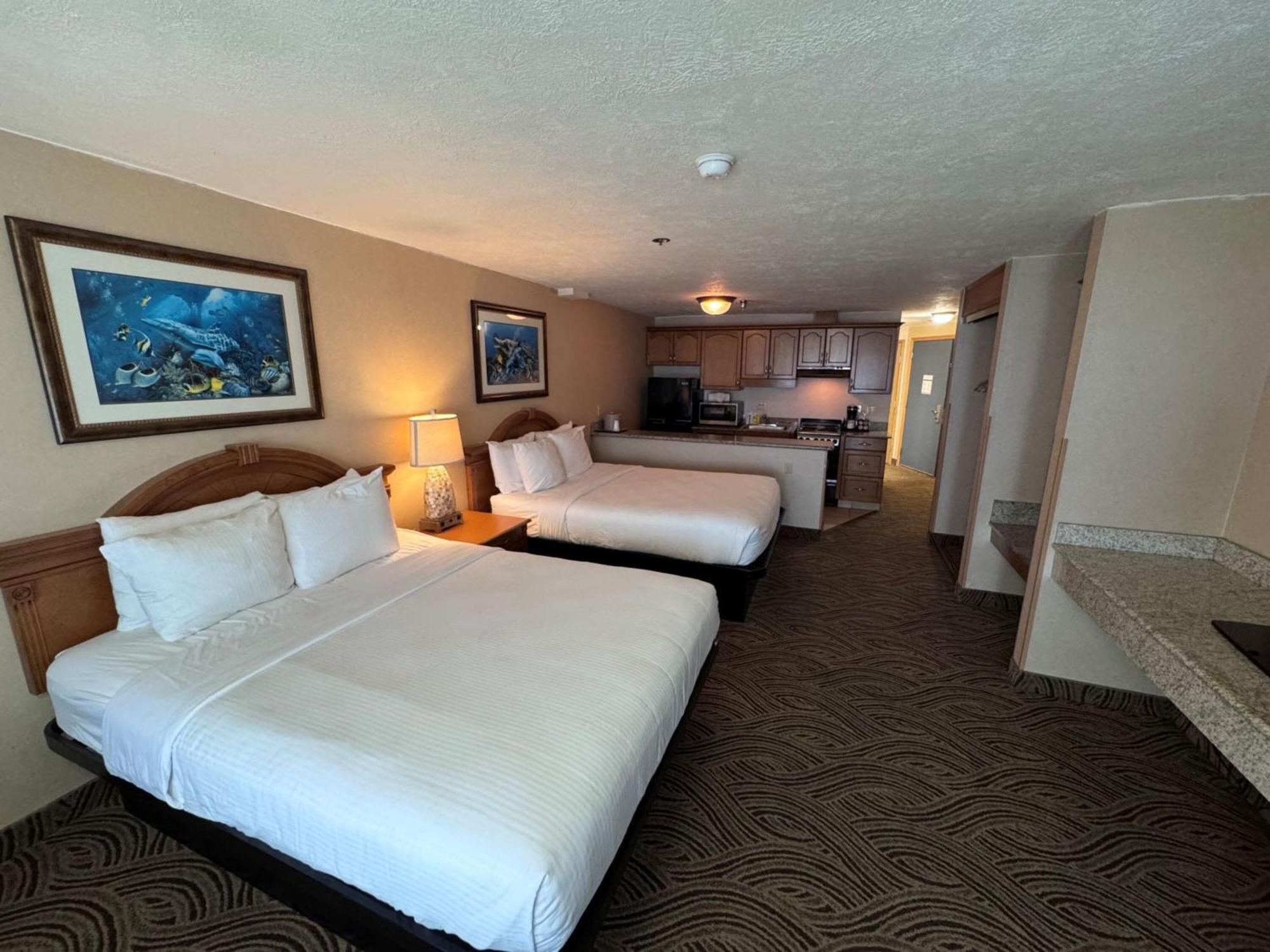 Promenade Inn & Suites Oceanfront 시사이드 외부 사진
