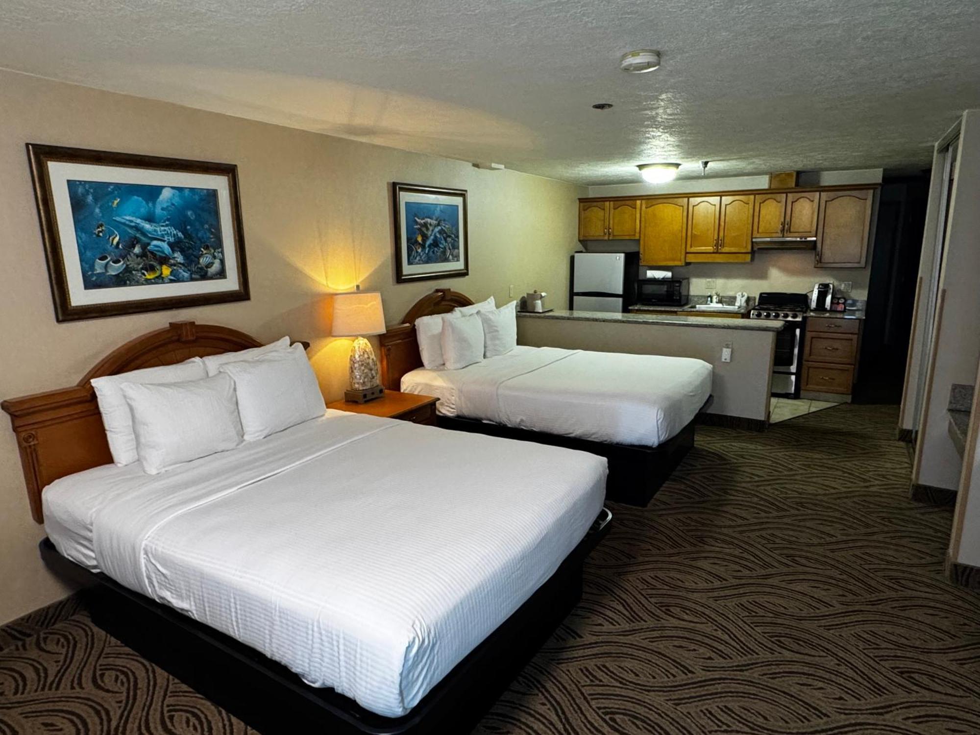 Promenade Inn & Suites Oceanfront 시사이드 외부 사진